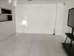 Beauty World Centre (D21), Shop House #623033151